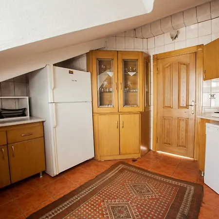 Апартаменты Pleasant With Central Location Near Sea In *
